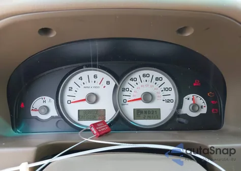 2006 Ford Escape Limited из США, поврежденный, VIN 1FMCU04106KA86035